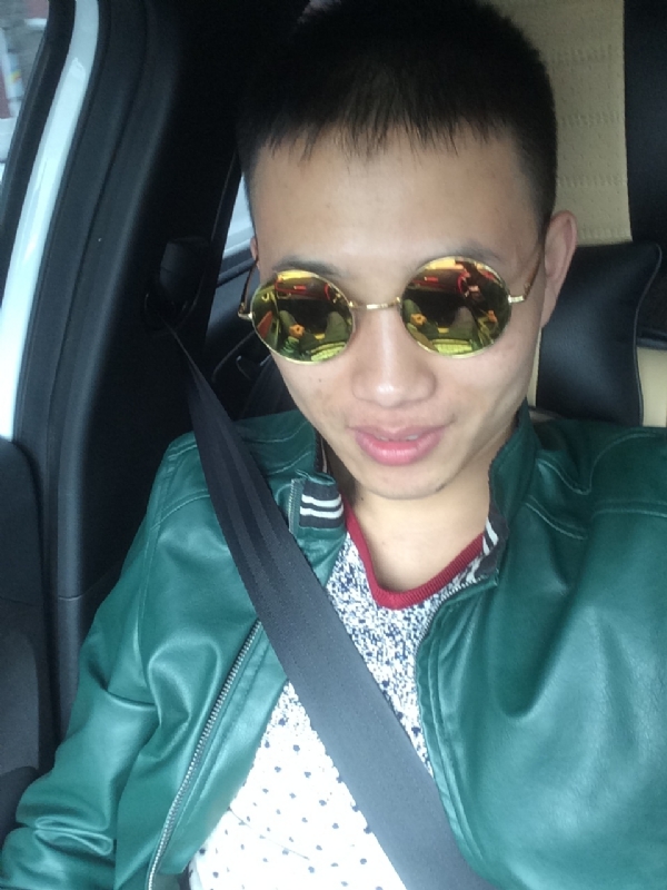 真心对待一个人的第一张照片--大田婚介网