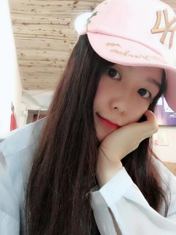丹丹的第一张照片--大田婚介网