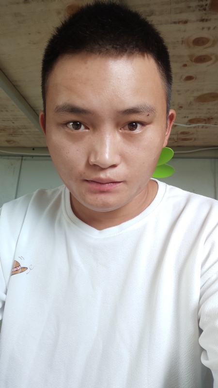 水里面的云呀的第一张照片--大田婚介网