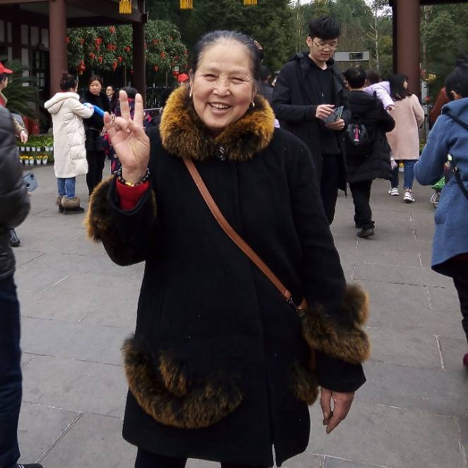 刘刘的第一张照片--大田婚介网