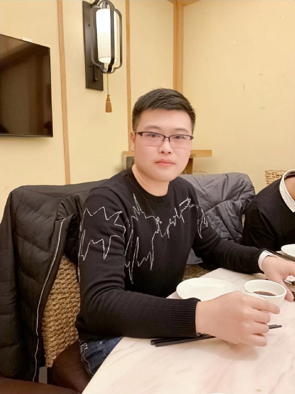 YIDA的第一张照片--大田婚介网
