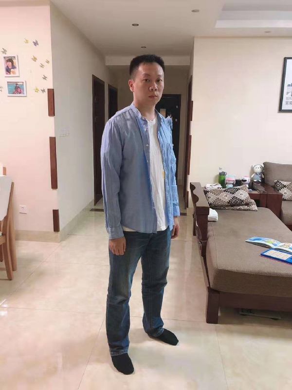 以勒的第一张照片--大田婚介网