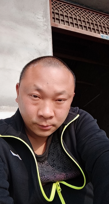 马克的第一张照片--大田婚介网