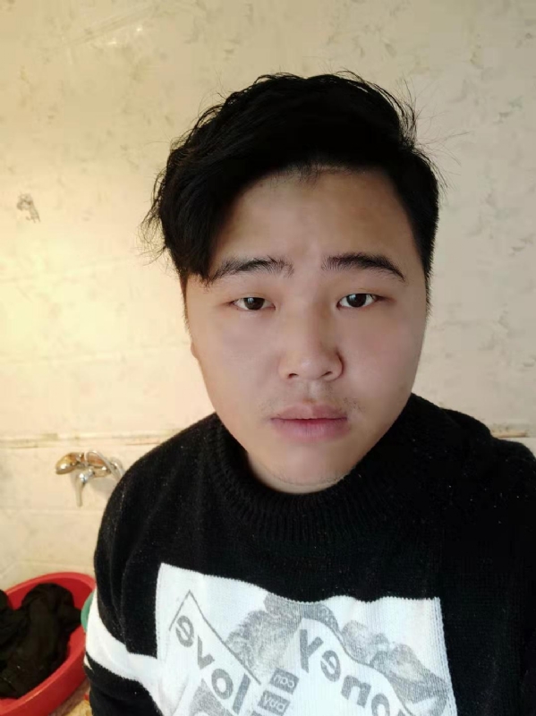 小李的第一张照片--大田婚介网