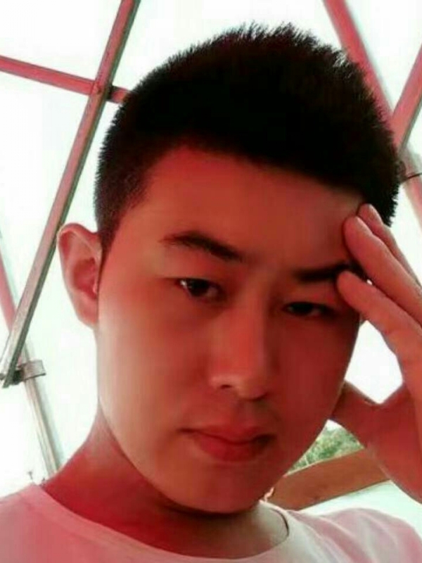 淡漠的第一张照片--大田婚介网