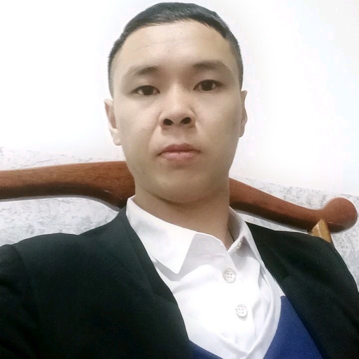 冷漠的第一张照片--大田婚介网