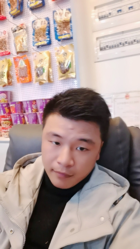 小宇的第一张照片--大田婚介网