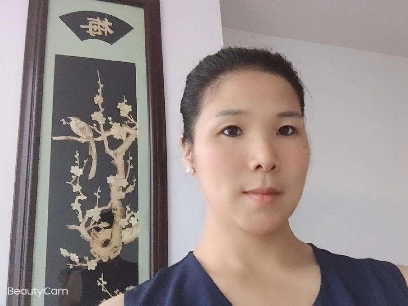 微笑的第一张照片--大田婚介网