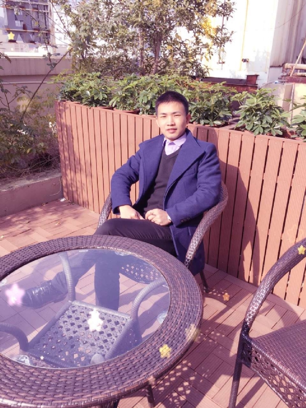 周哥哥的第一张照片--大田婚介网