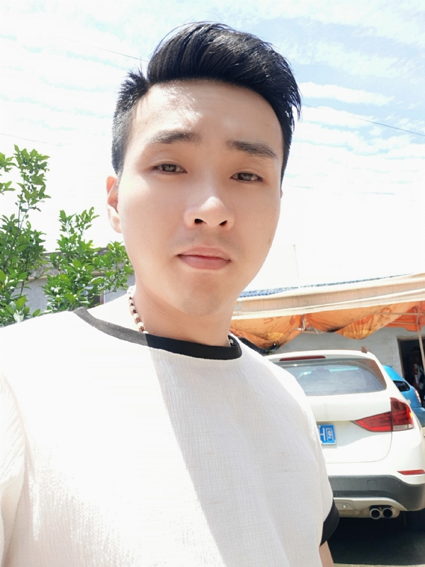 人间烟火的第一张照片--大田婚介网