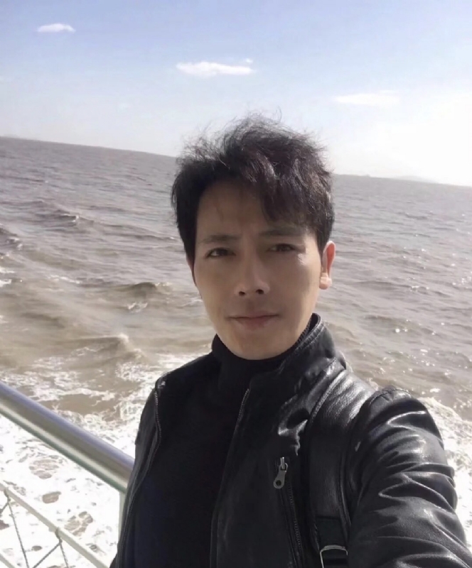 疯狂的小鱼的第一张照片--大田婚介网