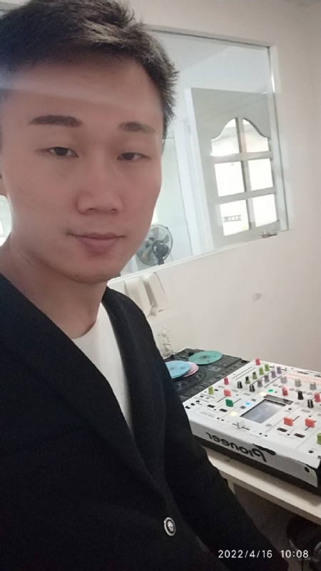 林锋的第一张照片--大田婚介网
