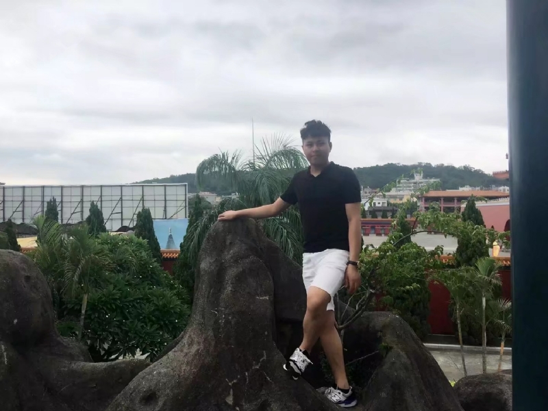 伟仔的第一张照片--大田婚介网