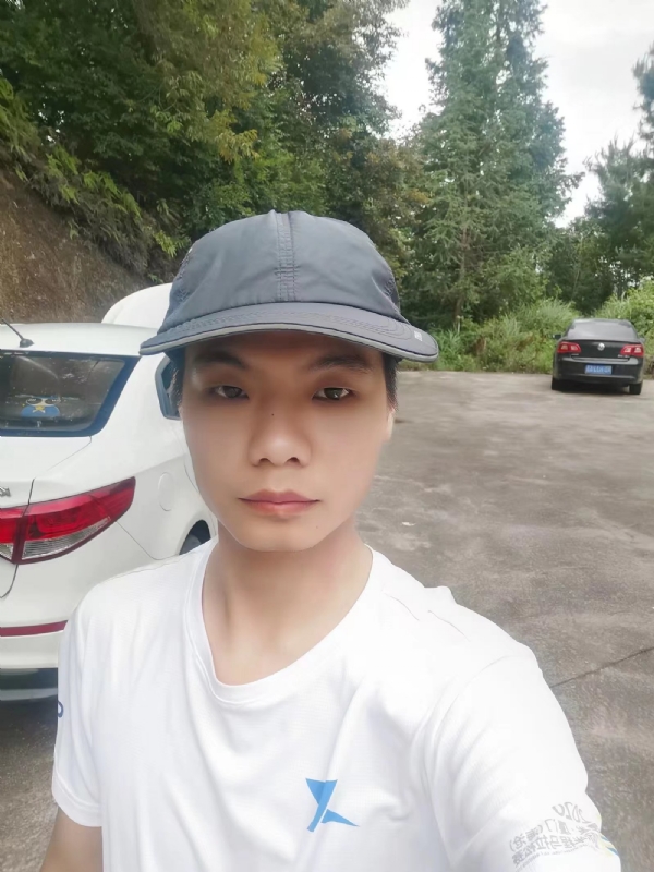 携手相伴的第一张照片--大田婚介网