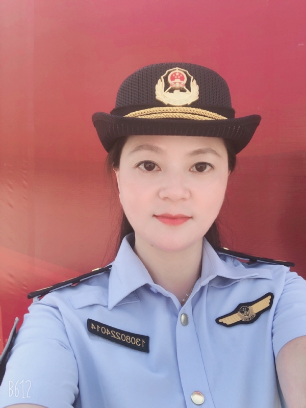 明明的第一张照片--大田婚介网