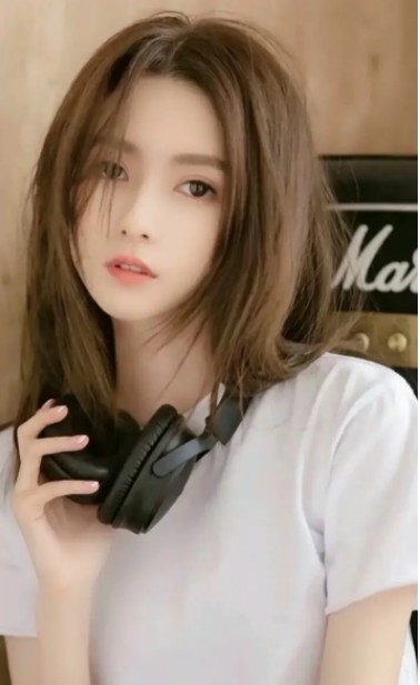 小花花的第一张照片--大田婚介网