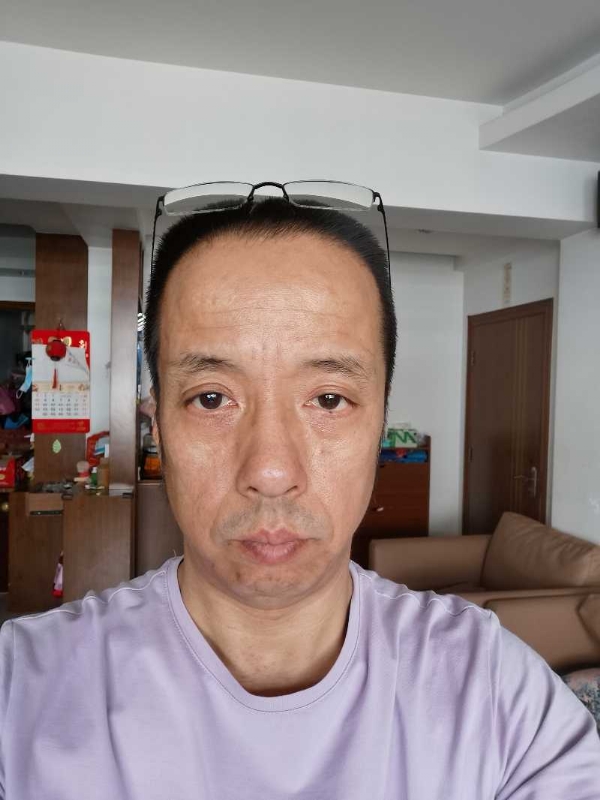 萨博的第一张照片--大田婚介网