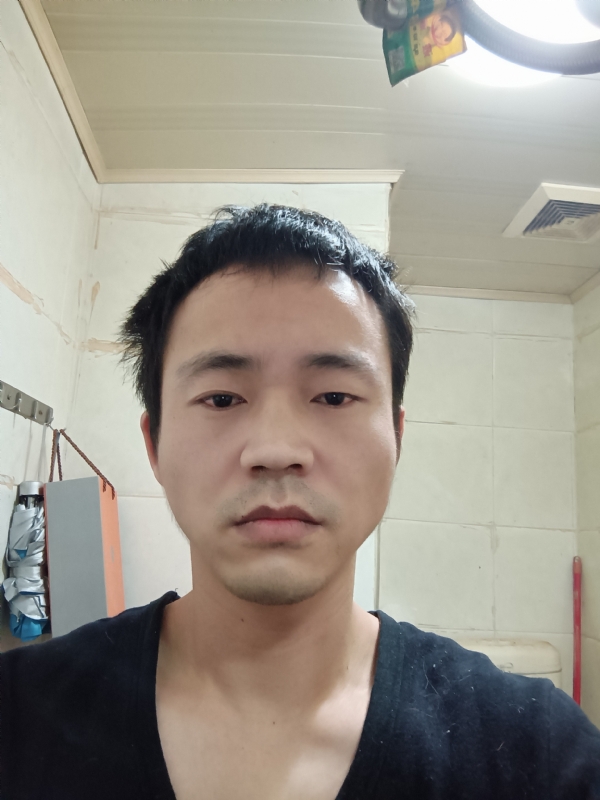 守望天空的第一张照片--大田婚介网