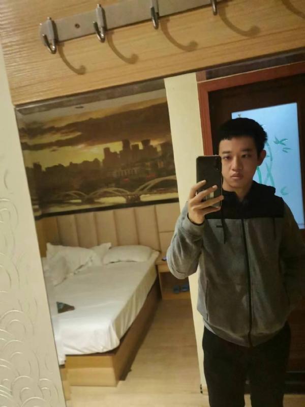 阵雨的第一张照片--大田婚介网