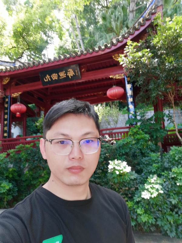 墨枫的第一张照片--大田婚介网