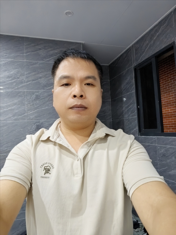 刘两水的第一张照片--大田婚介网