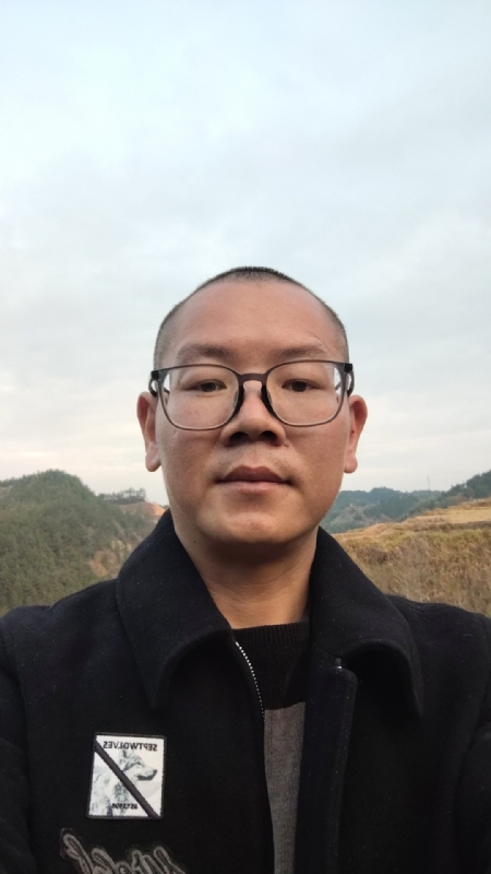 偶然的相遇的第一张照片--大田婚介网